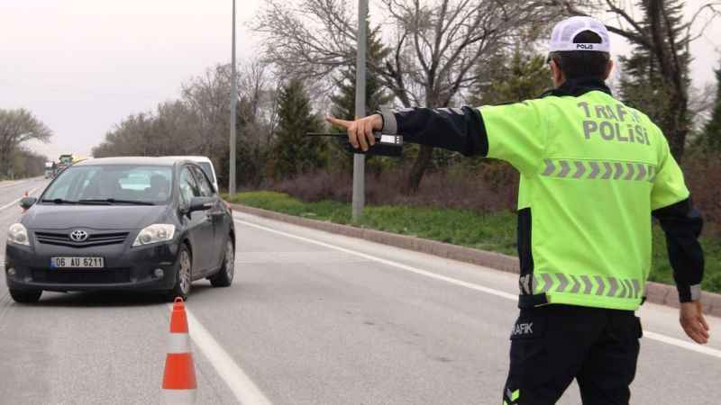Bayram Tatili Yolundaki Sürücülere Önemli Uyarı !