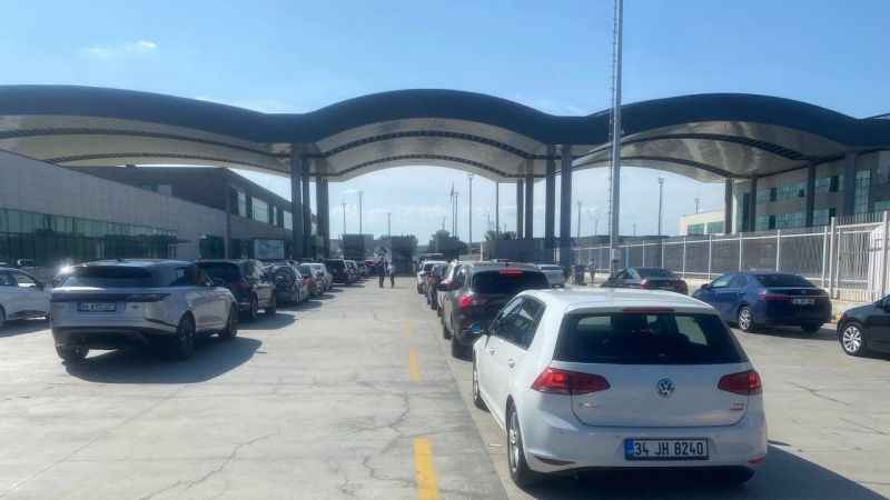 İpsala Sınır Kapısı’nda 10 kilometrelik araç kuyruğu