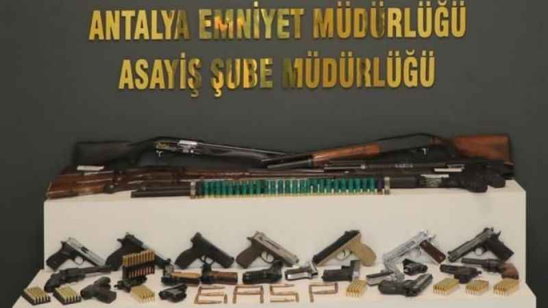  Kurusıkı tabancaların namlularına değiştirip gerçek tabanca yapanlara operasyon