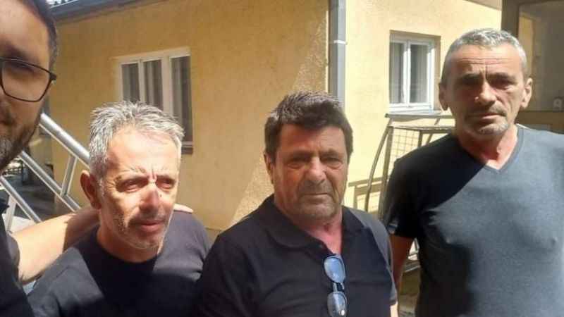 Sırbistan 3 Kosova polisini serbest bıraktı