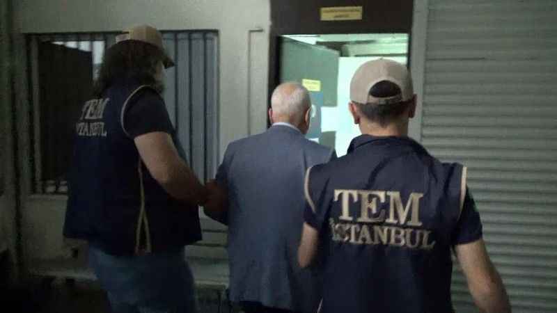 Merdan Yanardağ gözaltına alındı