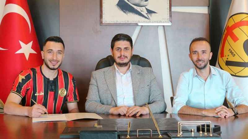 Eskişehirspor iki isimle daha anlaştı