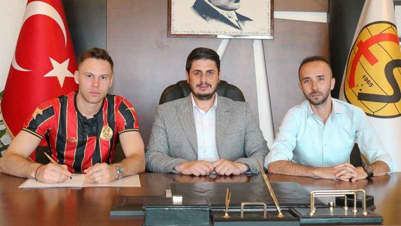 Eskişehirspor iki isimle daha anlaştı