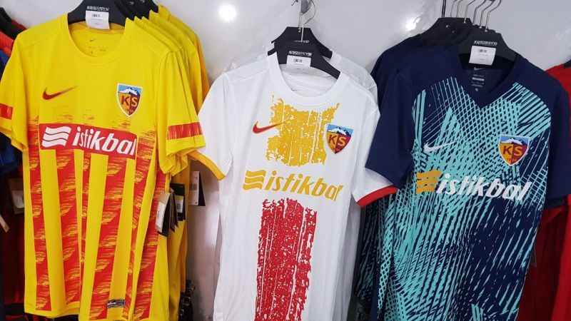 Kayserispor formaları satışa çıkarıldı