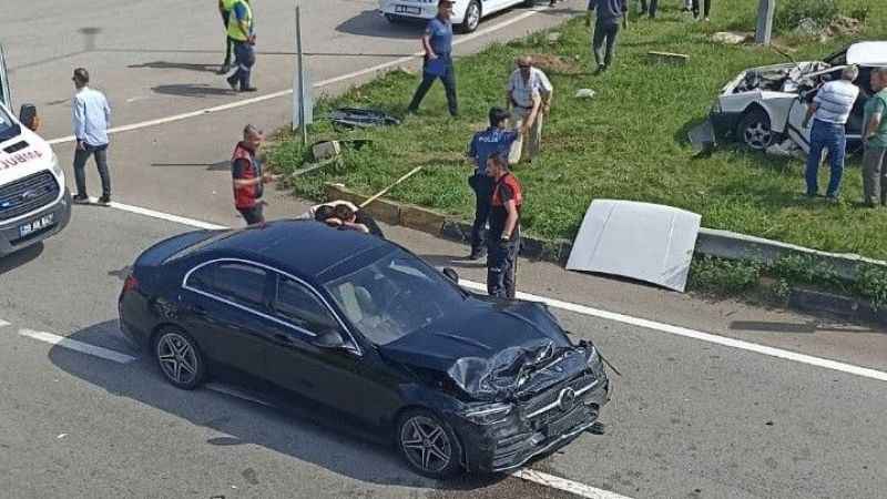 Galatasaraylı futbolcu Barış Alper Yılmaz trafik kazası geçirdi