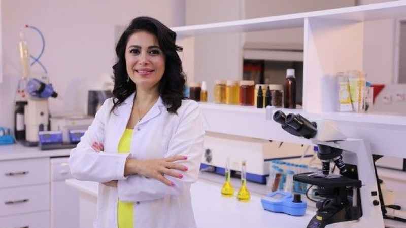 Deniz yaşamına zarar vermeyen güneş kremi üretti