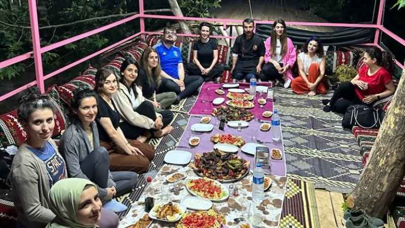 Mesire alanında 20 kilometre araç kuyruğu