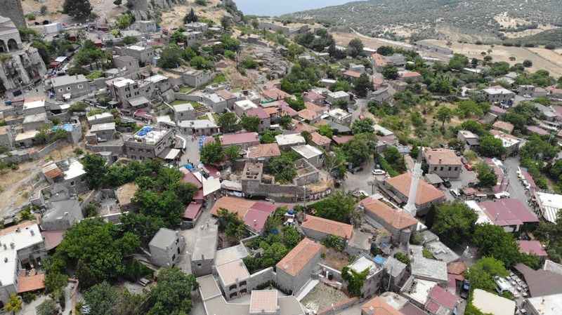 Assos'ta kumda kahve keyfi