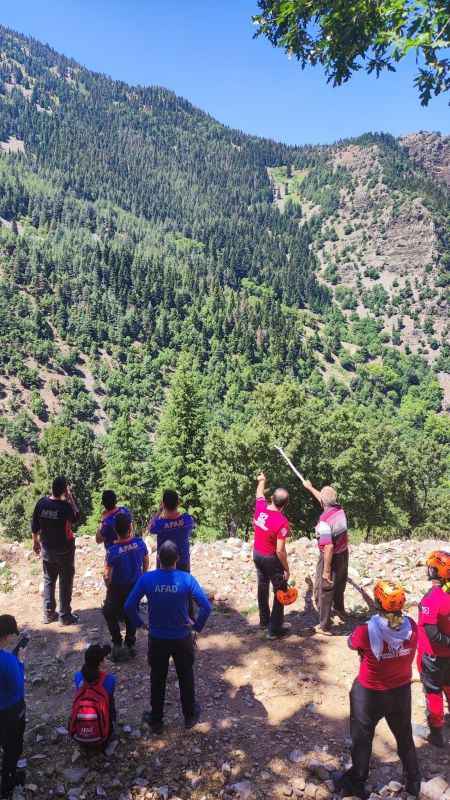 Kayıp Alzheimer hastası yaşlı adam her yerde aranıyor