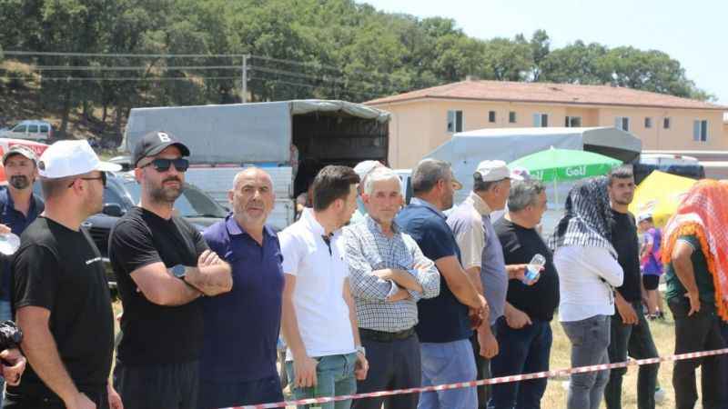 İvrindi’de rahvan at yarışı coşkusu