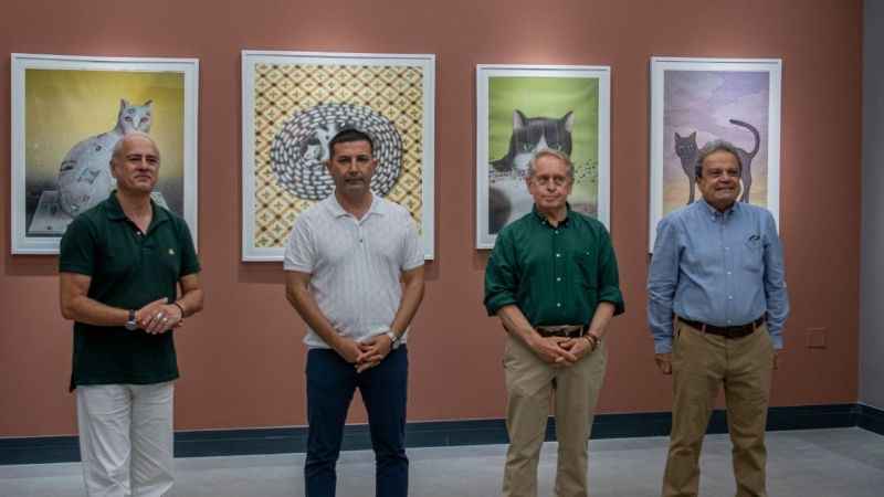 Kuşadası'nda 'Benim Kedilerim' Sergisi