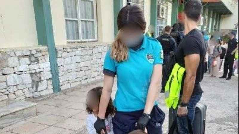 Yunanistan’daki “terör yuvası” Lavrion Kampı’ndakiler tahliye edildi