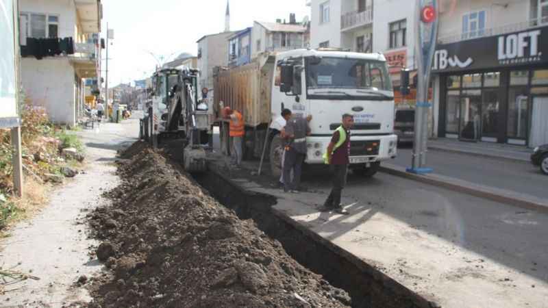 Malazgirt'te doğalgaz çalışmalarına devam ediliyor