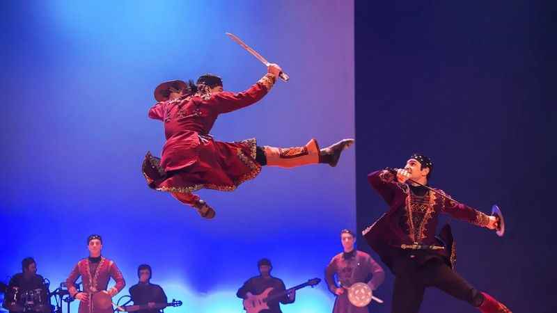 Dünyaca ünlü dans topluluğu Bursa Festivali’nde
