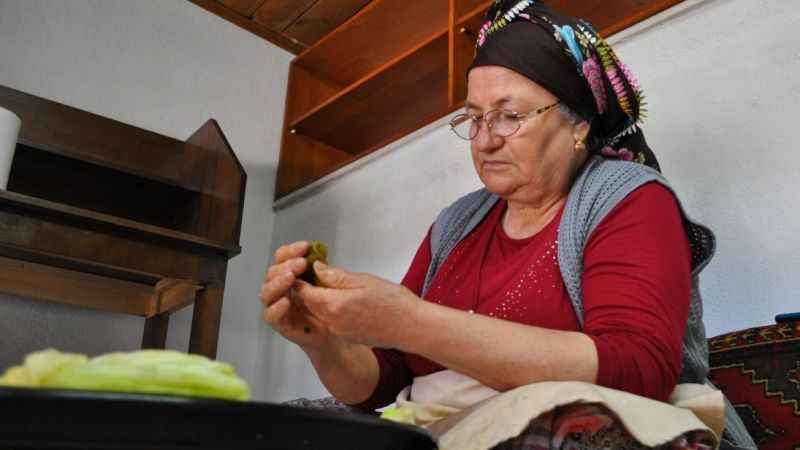 Sivrihisar’a özel üçgen kelem dolması