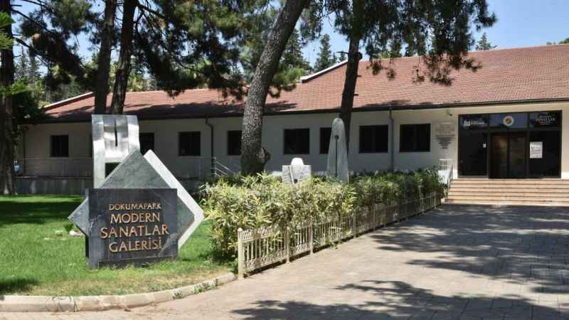 Karikatürlerle “Süleyman Demirel "sergisi