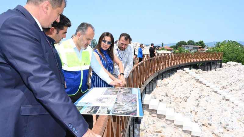 İznik Roma Tiyatrosu turizme kazandırılıyor