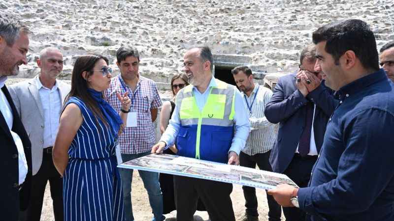 İznik Roma Tiyatrosu turizme kazandırılıyor