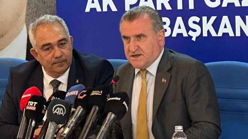 Gençlik ve Spor Bakanı Bak'tan deprem bölgesine yatırım müjdesi