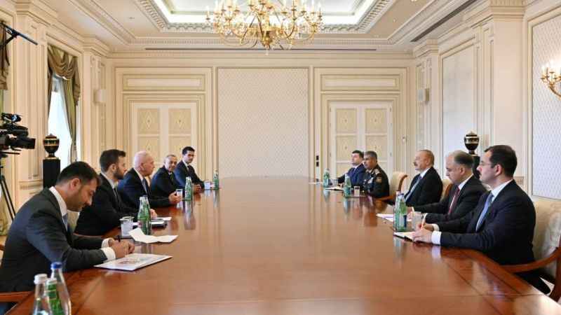 Azerbaycan Cumhurbaşkanı Aliyev, İsrail Savunma Bakanı Galant’ı kabul etti