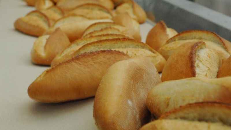 Denizli’de ekmek ve simit 7 lira oldu