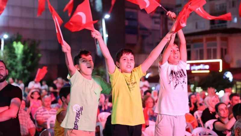 Bayrampaşa'da 15 Temmuz şehitleri anıldı