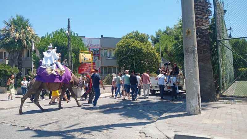 Aydın’da deve kültürü her alanda yaşatılıyor