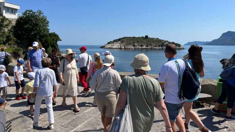 Dev kruvaziyer Amasra Limanında