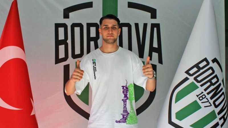 Bornova FK, iki takviye daha gerçekleştirdi