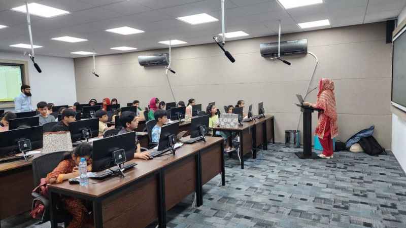 Pakistanlı çocuklar Türk kültürüyle tanıştı