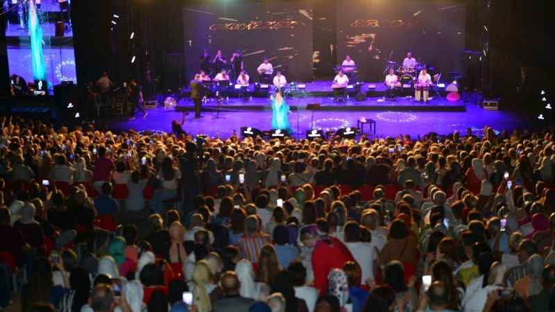 Bursa’da Muazzez Ersoy ile nostalji rüzgarı