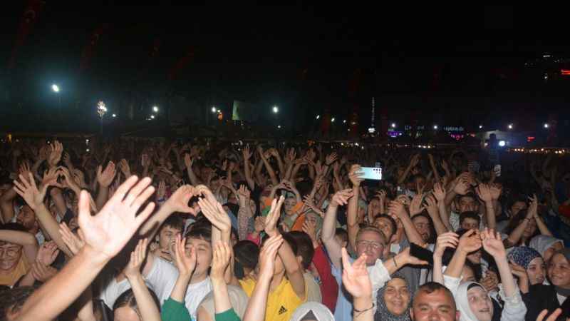 Zara, Ünye'de sahne aldı