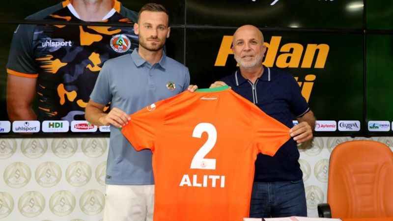 Fidan Aliti Corendon Alanyaspor’da