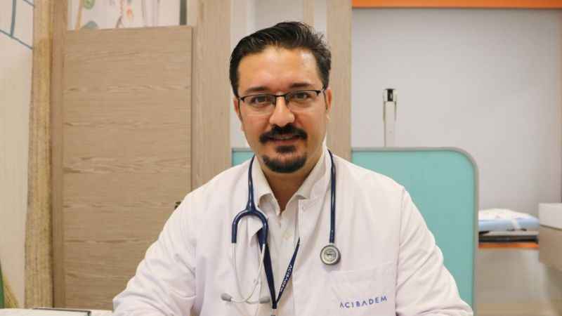 Çocukları aşırı sıcaklarda dışarı çıkarmayın