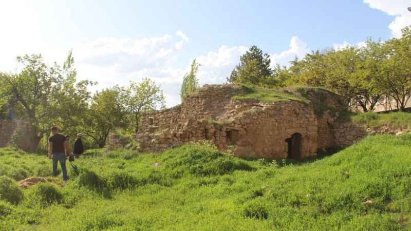 Tarihi hamamlar turizme kazandırılmayı bekliyor