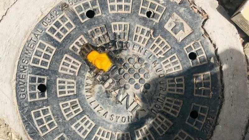 Mazgal ve asfaltta yumurta pişirdiler