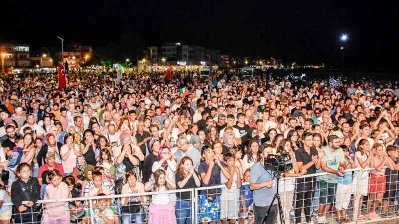 Karacabey ıhlamur festivalinde Samida coşkusu