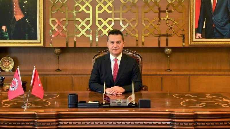 Prof. Dr. Ahmet Hamdi Topal, yeniden Kastamonu Üniversitesi rektörü oldu