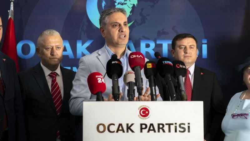 İYİ Parti’den istifa eden Çankaya İlçe Başkan Yardımcıları, Ocak Partisi’ne katıldı