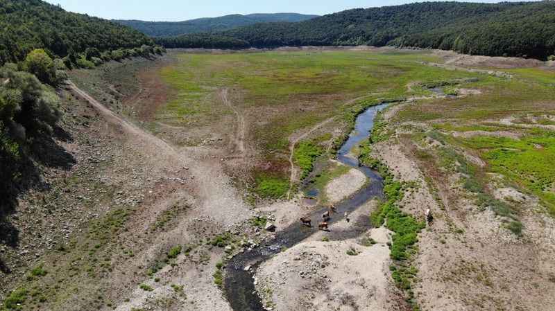 İstanbul’un su ihtiyacını sağlayan Kazandere ve Papuçdere Barajları kurudu