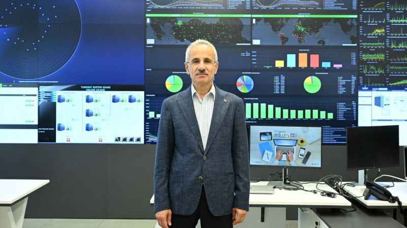 Bakan Uraloğlu, e-Devlet kullanıcı sayısının 63 milyonu aştığını duyurdu