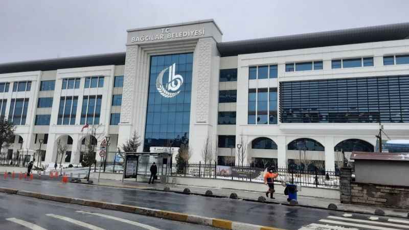 ŞEHİT ABDULLAH TAYYİP OLÇOK BİLGİ EVİ VE KÜLTÜR MERKEZİ PARKI VE MERKEZ MUHTARLIĞI PARKLARINDA REVİZE YAPILMASI İŞİ BAĞCILAR BELEDİYESİ PARK VE BAHÇELER MÜDÜRLÜĞÜ