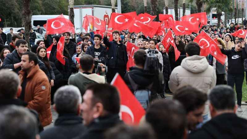 Başakşehir gençliği, şehitler için tek yürek