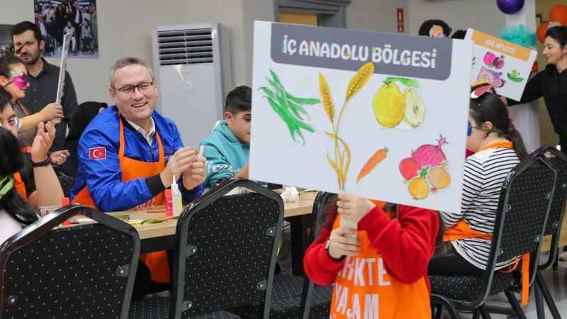 Başakşehir'de özel çocuklarla Yerli Malı Haftası etkinliği