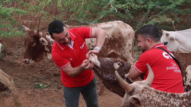 Çare Derneği'nden Dünyanın Dört Bir Yanına: “Paylaş, Bayram Olsun!"