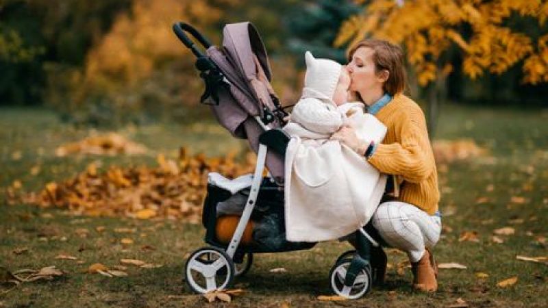 Bebek Arabası Seçiminde Dönemsel Trendler ve Dikkat Edilecekler