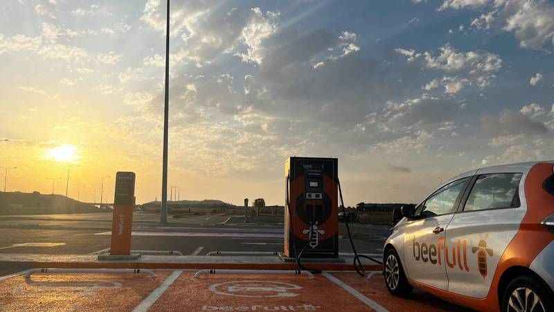 Beefull, elektrikli araç şarj istasyonları ile hem ekonomik ve hem de çevre dostu ulaşım