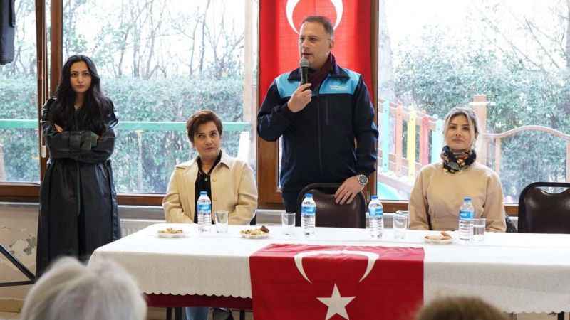 Beylikdüzü'nde mahalle komşularıyla dayanışma