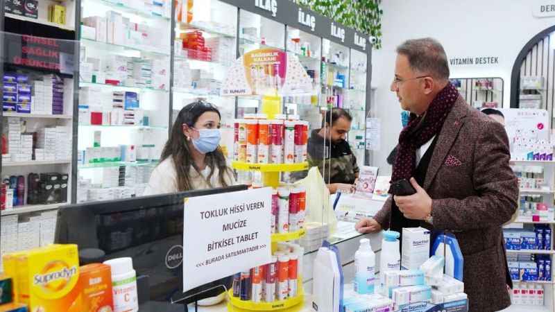 Beylikdüzü yeni yıla huzur, mutluluk ve sevgi temennisiyle girdi