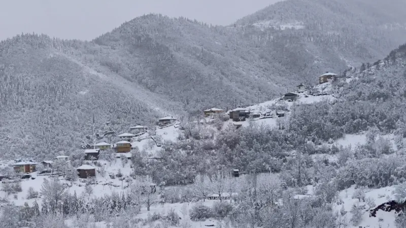 Bir ilde eğitime kar molası! Öğrencilere 1 günlük tatil